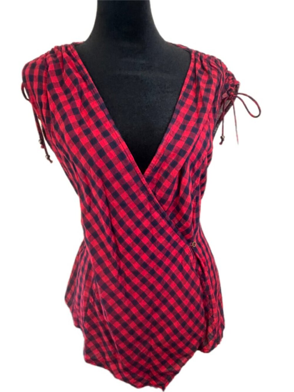 Holding Horses Anthropologie Plaid Wrap Top 6 Red Black Buffalo Check Cotton